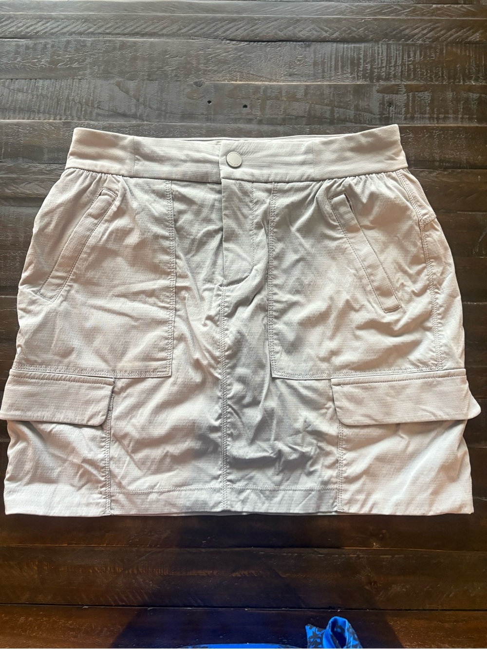 Athleta Vienna Cargo Skort Womens 4 Gray Hiking Travel Utility Stretch 305514